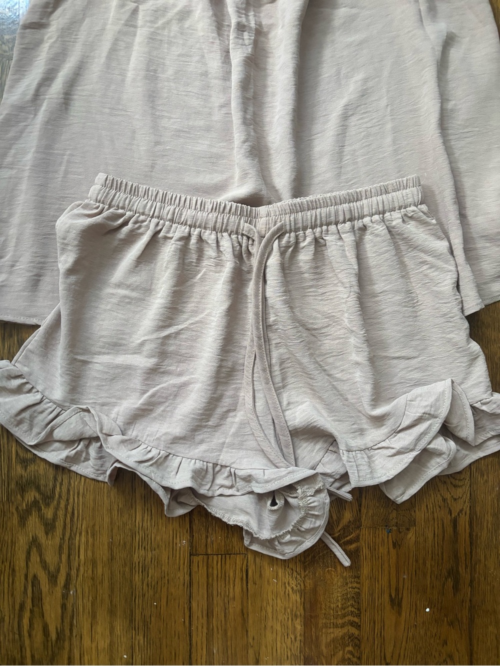 KFUBUO Ruffle Pajama Set - Picture 2 of 6